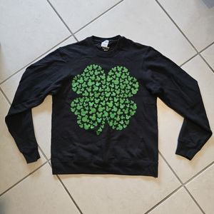 Disney St Patrick's Day Four-Leaf Clover Black Sweatshirt, Size Medium